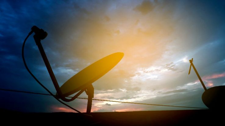 Internet satellitare: meglio della fibra? Condizioni e offerte