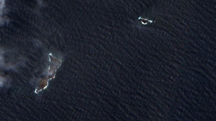 A Tonga è apparsa una nuova isola