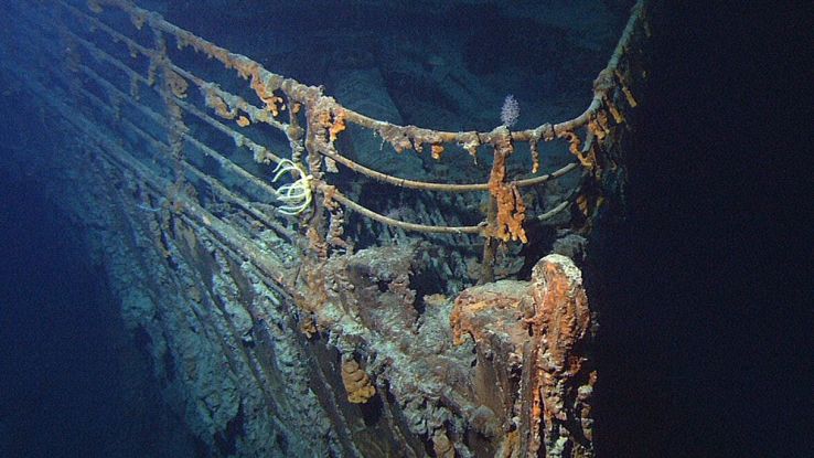 Relitto di nave in fondo al mare