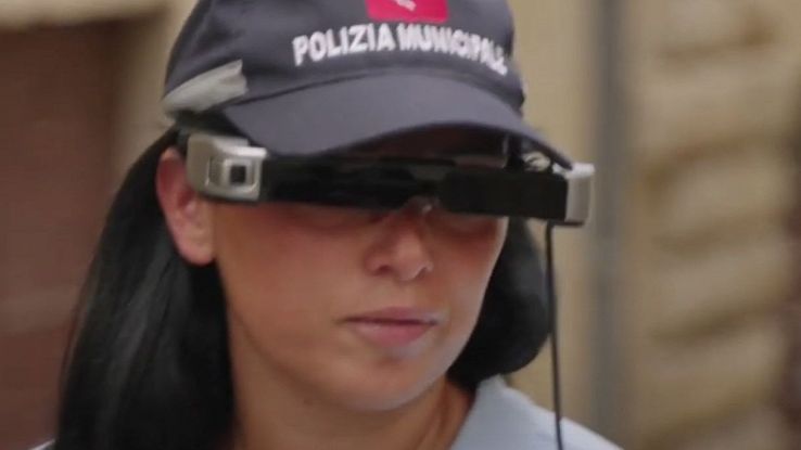 occhiali smart multe polizia municipale