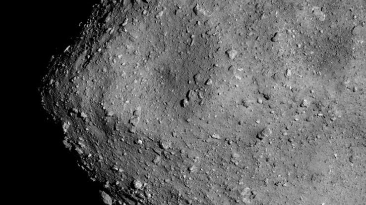 L'asteroide ci parla di un passato senza sole