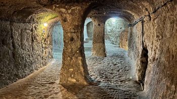 La città sotterranea di Derinkuy in Turchia