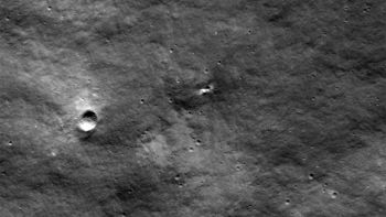 Un cratere si è formato sulla luna dopo lo schianto di una sonda