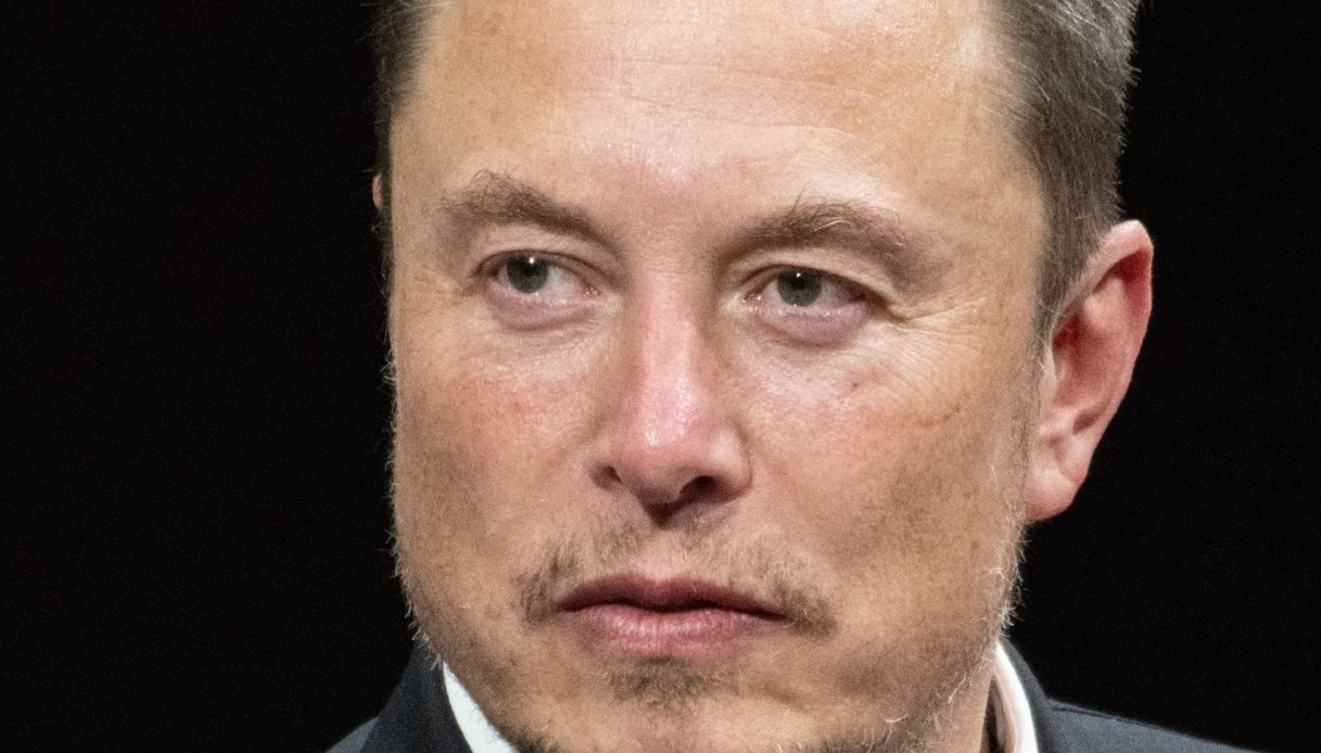 https://wips.plug.it/cips/tecnologia/cms/2023/10/elon-musk.jpg