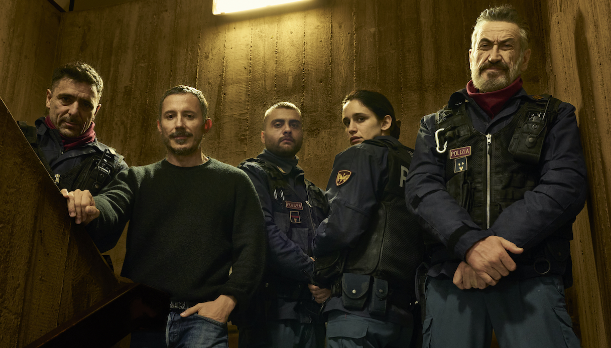 Acab Di Cosa Parla E Quando Esce La Nuova Serie Netflix Italiana