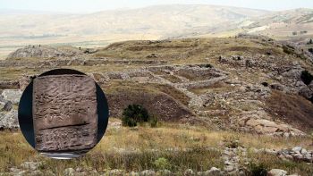 Nuovo linguaggio scoperto tra le rovine in Turchia