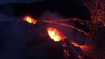 Un vulcano in eruzione