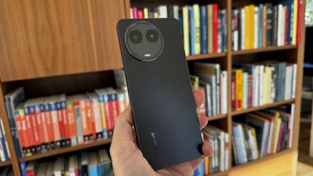 realme 11