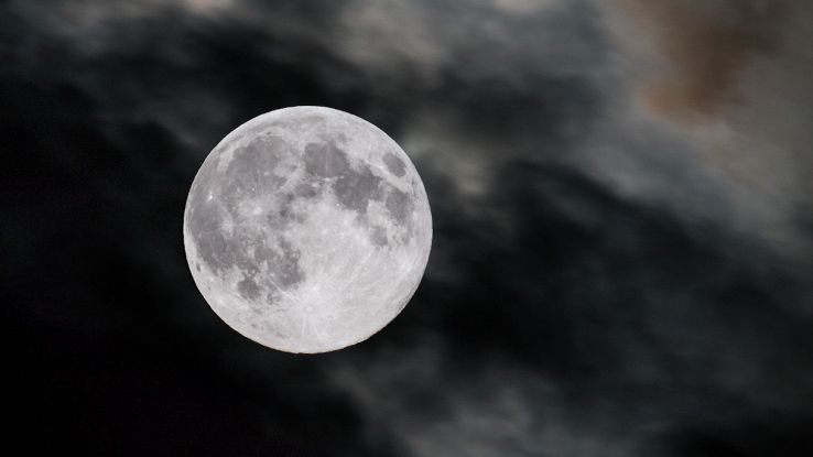 Luna