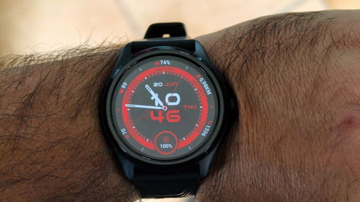 TicWatch Pro 5 Enduro, con lo sconto Amazon il prezzo crolla