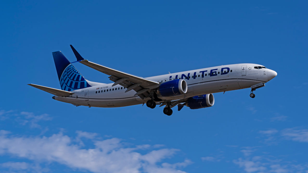 https://wips.plug.it/cips/tecnologia/cms/2024/09/aereo-united-airlines.jpg