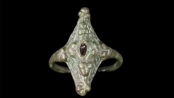 Anello pitto: un reperto che fa luce su una popolazione misteriosa