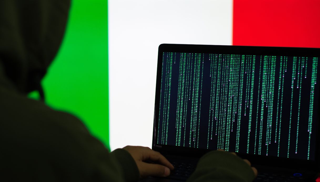 https://wips.plug.it/cips/tecnologia/cms/2024/09/malware-spyware-italiano.jpg