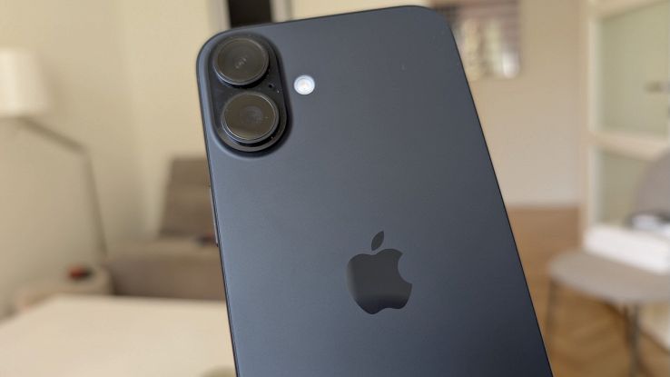 La fotocamera di iPhone 16 Plus