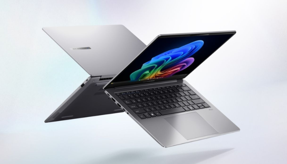 https://wips.plug.it/cips/tecnologia/cms/2024/10/asus-expertbook-p5.jpg