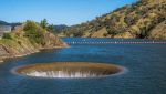 Buco nel lago Berryessa