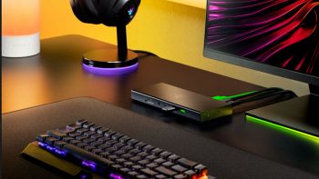 Razer USB 4 Dock