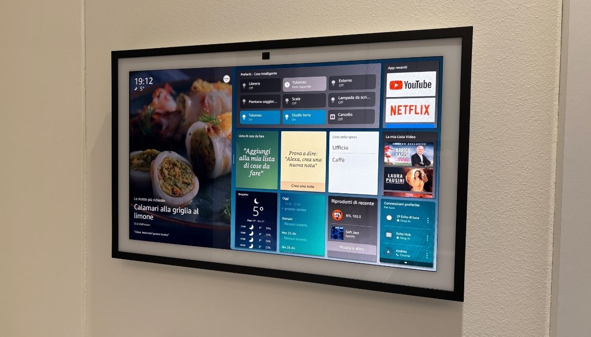 Amazon Echo Show 21