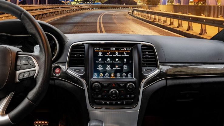 jeep pubblicità cockpit