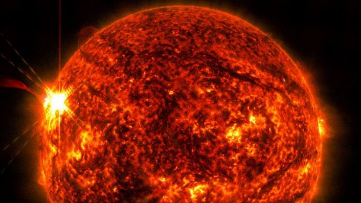 Potente brillamento solare del 24 maggio 2025