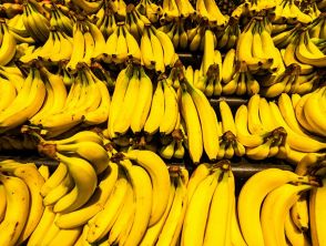 Sta succedendo qualcosa alle banane: perché sono a rischio
