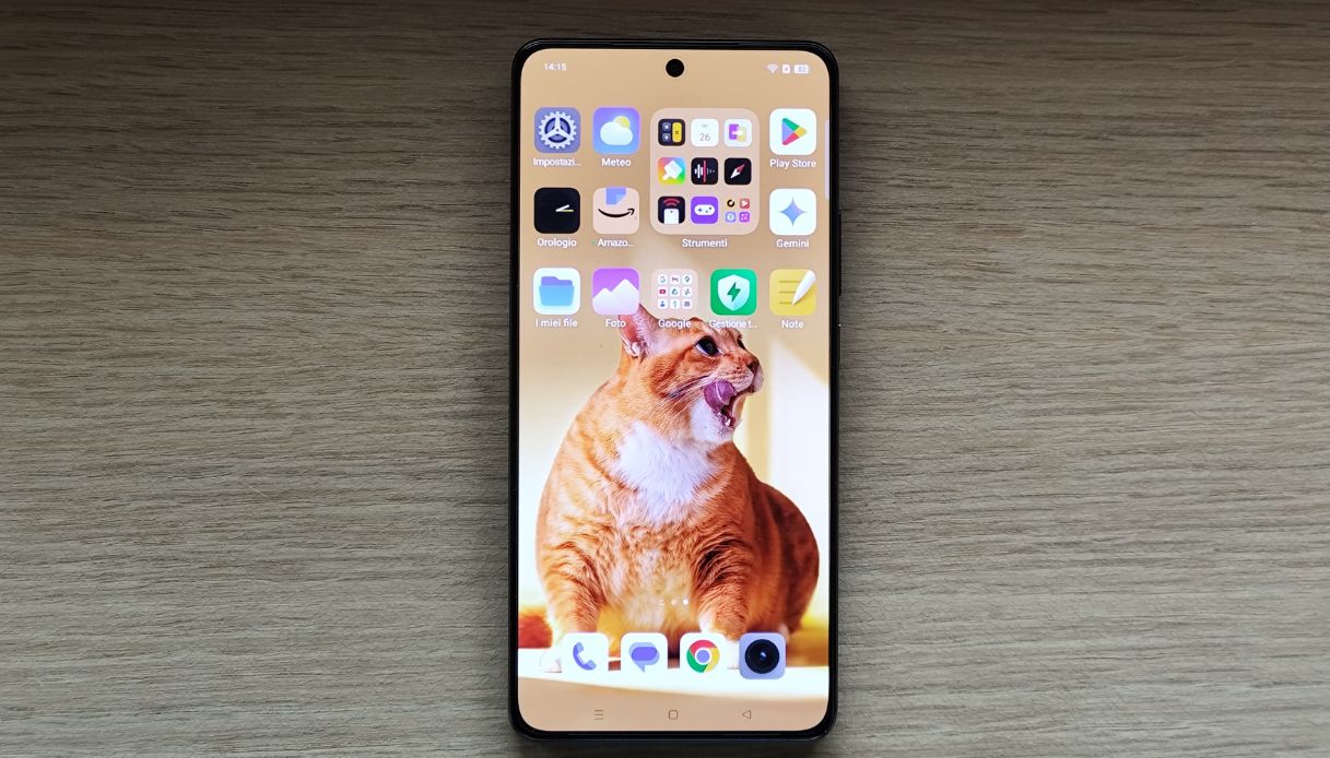 https://wips.plug.it/cips/tecnologia/cms/2025/05/realme-gt-7_foto_8.jpg