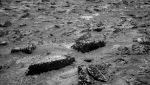 Strane rocce a forma di "scatola" avvistate su Marte