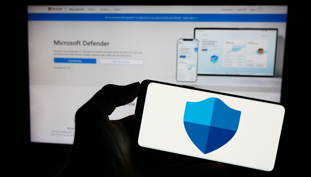 https://wips.plug.it/cips/tecnologia/cms/2025/05/windows-defender.jpg