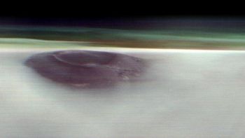 La sonda Odissey in orbita su Marte immortala l'Arsia Mons come non lo avevamo mai visto, con nuovi dati sull'atmosfera marziana