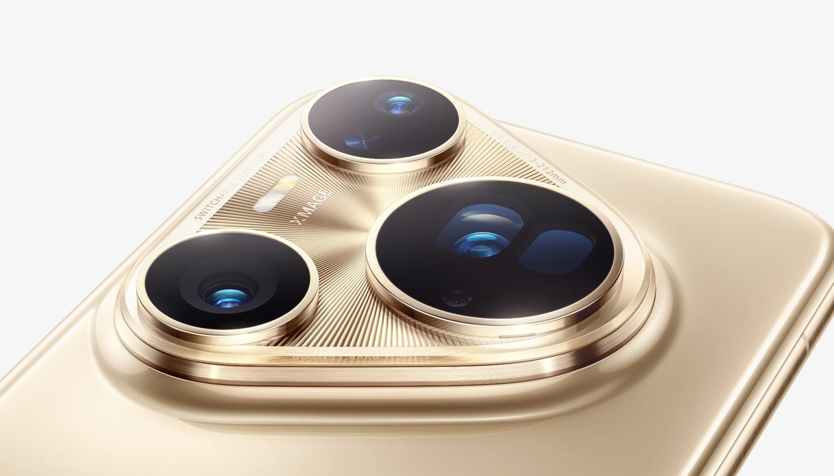 https://wips.plug.it/cips/tecnologia/cms/2025/06/huawei-pura-80-ultra.jpg