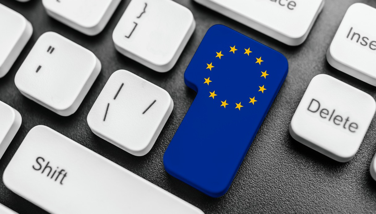 https://wips.plug.it/cips/tecnologia/cms/2025/06/mail-europea.jpg