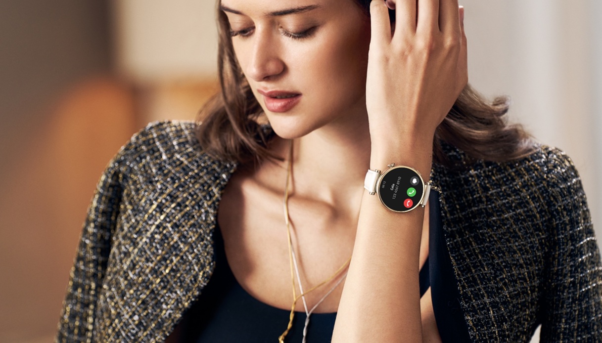 https://wips.plug.it/cips/tecnologia/cms/2025/07/huawei-watch-gt-4.jpg