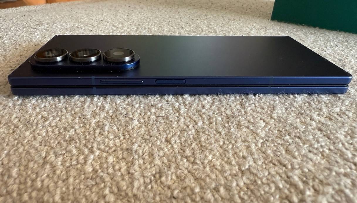 Samsung Galaxy Z Fold 7