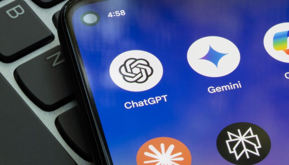 https://wips.plug.it/cips/tecnologia/cms/2025/08/chatgpt-pronta-a-sostituire-google.jpg
