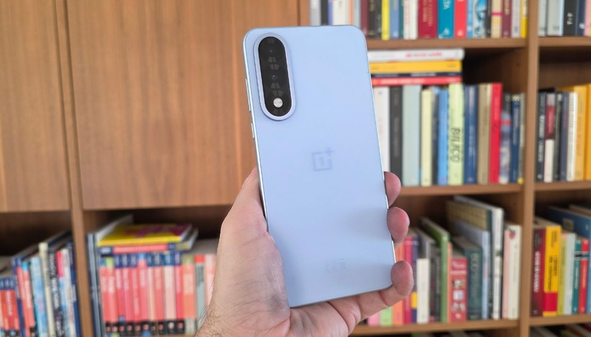 https://wips.plug.it/cips/tecnologia/cms/2025/08/google-discover-ai-7.jpg