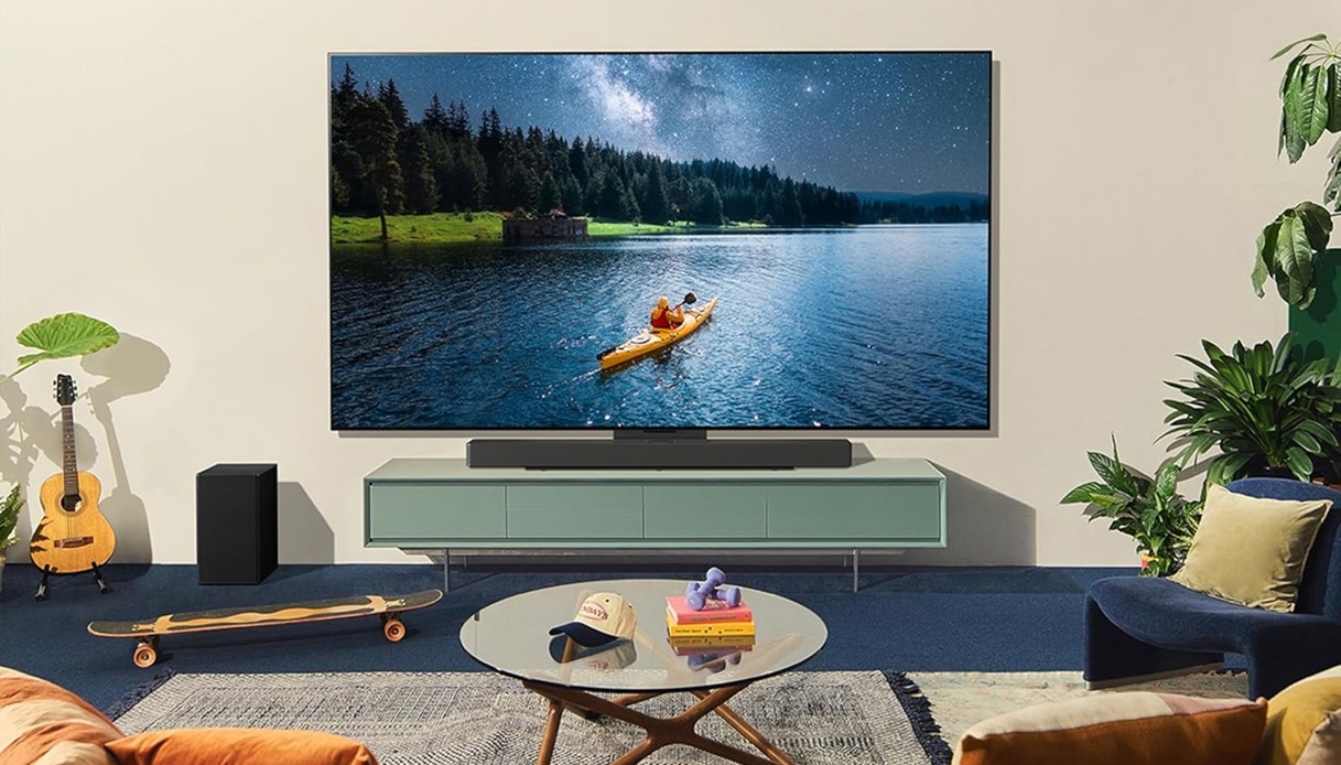 https://wips.plug.it/cips/tecnologia/cms/2025/08/lg-oled-tv.jpg
