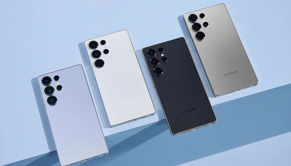 https://wips.plug.it/cips/tecnologia/cms/2025/08/samsung-galaxy-s25-ultra.jpg