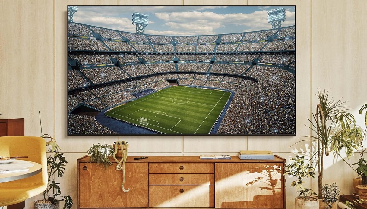 https://wips.plug.it/cips/tecnologia/cms/2025/08/tv-samsung.jpg