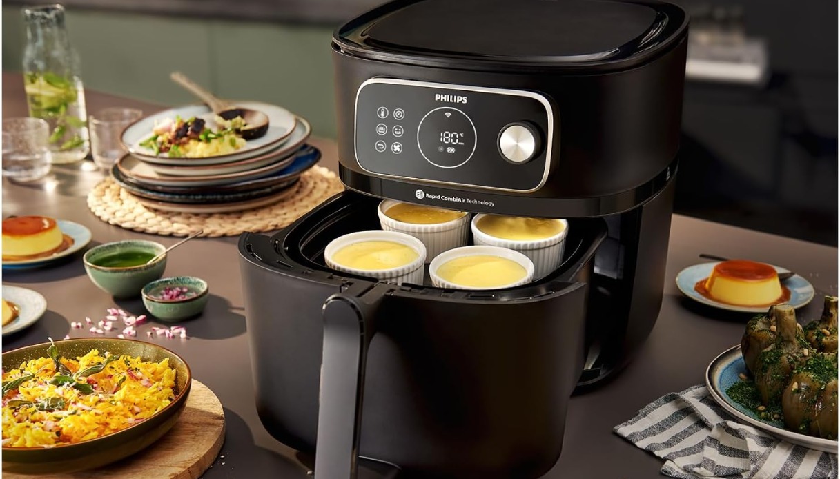 https://wips.plug.it/cips/tecnologia/cms/2025/09/philips-airfryer-combi-7000.jpg