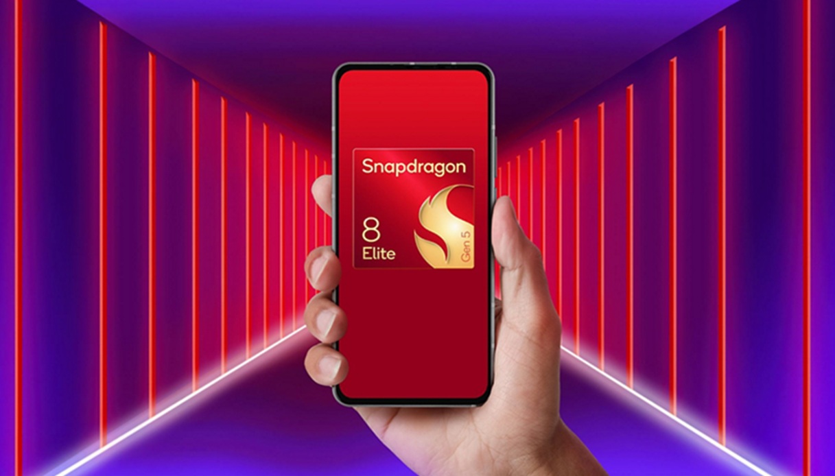 https://wips.plug.it/cips/tecnologia/cms/2025/09/qualcomm-snapdragon-8-elite-gen-5.jpg