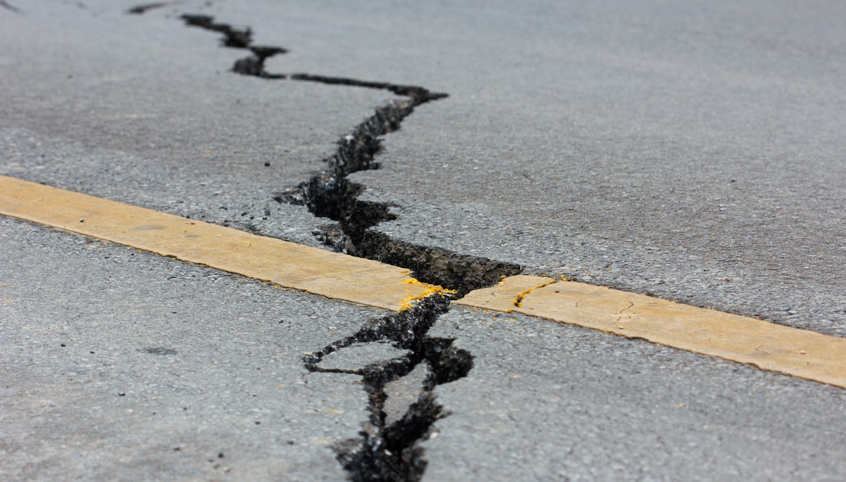 https://wips.plug.it/cips/tecnologia/cms/2025/09/terremoto.jpg