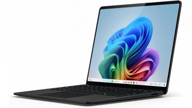 Offerta da non perdere sul Microsoft Surface Laptop, il Copilot+ PC con AI integrata