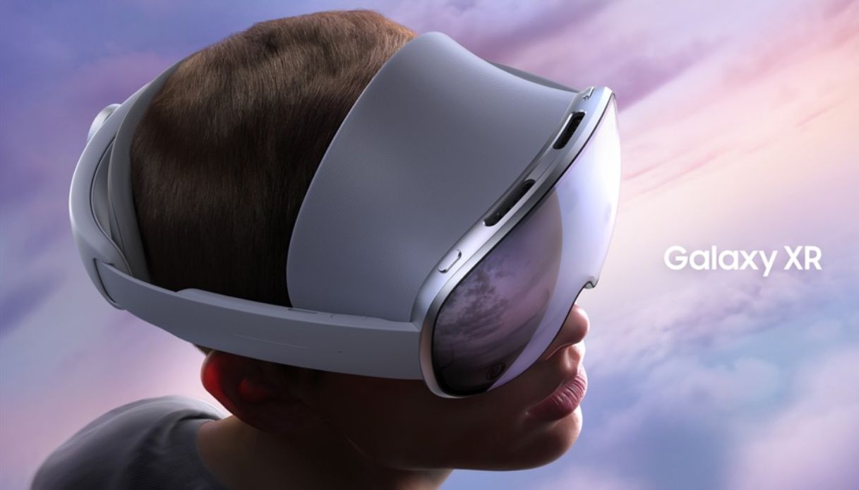 https://wips.plug.it/cips/tecnologia/cms/2025/10/galaxy-xr.jpg