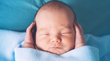 I neonati riconoscono le lingue straniere ben prima di diventare adulti