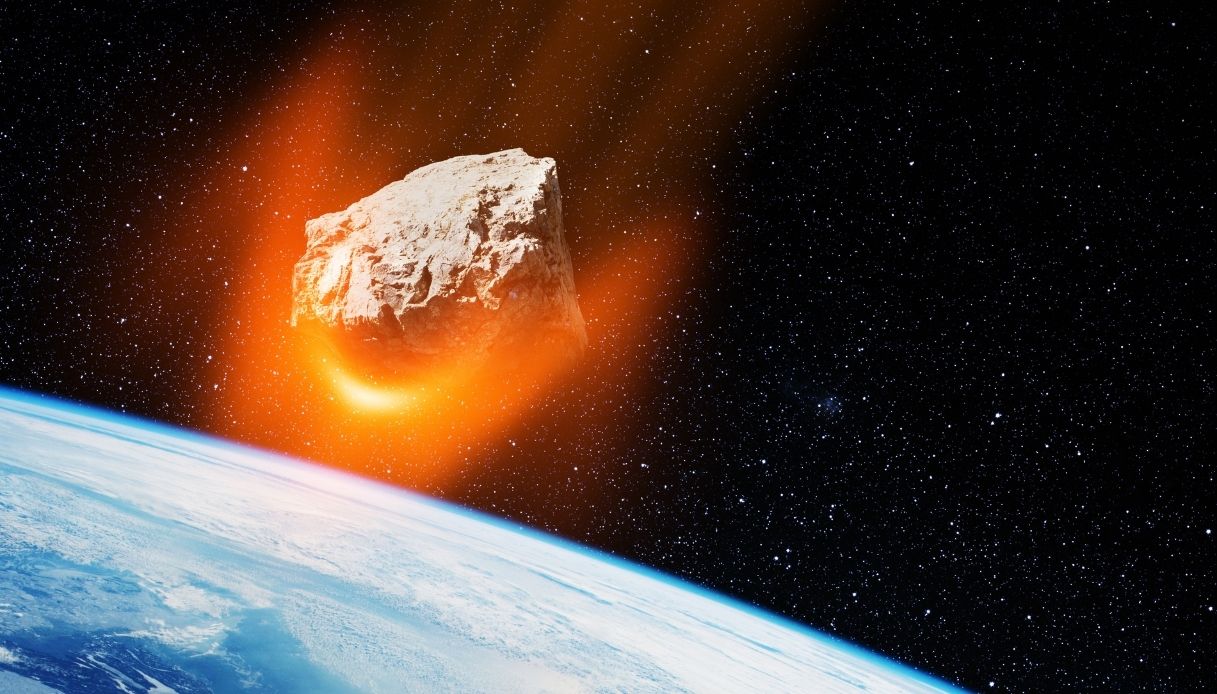 https://wips.plug.it/cips/tecnologia/cms/2025/10/raro-meteorite-scomparso.jpg