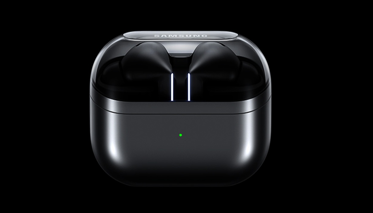https://wips.plug.it/cips/tecnologia/cms/2025/10/samsung-galaxy-buds-3-pro.jpg