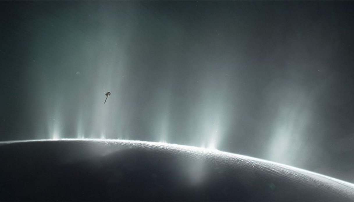 https://wips.plug.it/cips/tecnologia/cms/2025/10/vita-extraterrestre-su-encelado.jpg