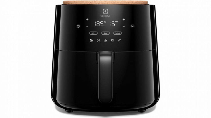 Electrolux, friggitrice smart al minimo storico per il Black Friday