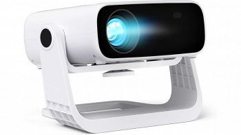 Taglio del 50% più coupon extra da 20€ per questo proiettore 4K