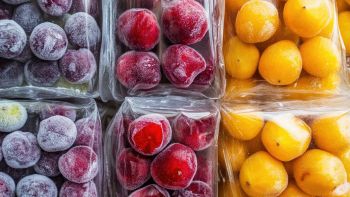 Pellicola biodegradabile per imballaggi